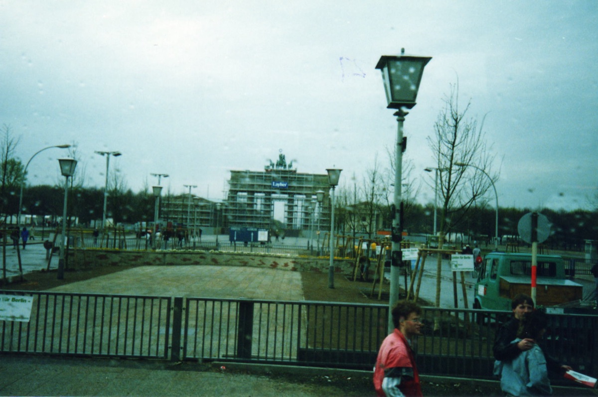 Berlin Brandenburg Gate 1990
