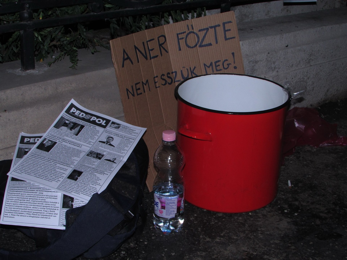 cartaz de protesto político